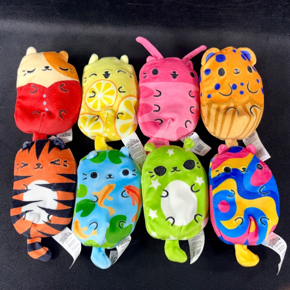 Lot of‎ 8 Cats vs Pickles Plush Collectible Toys Cats 4" Blue and Purple Waves